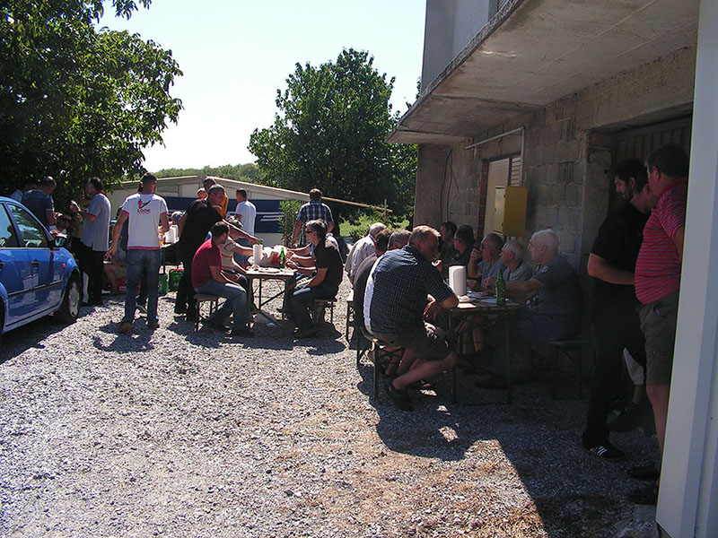 img01